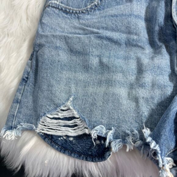Lucky Brand Distressed.High Waist Cutoff Shorts Sz  14/32 - Picture 4 of 9